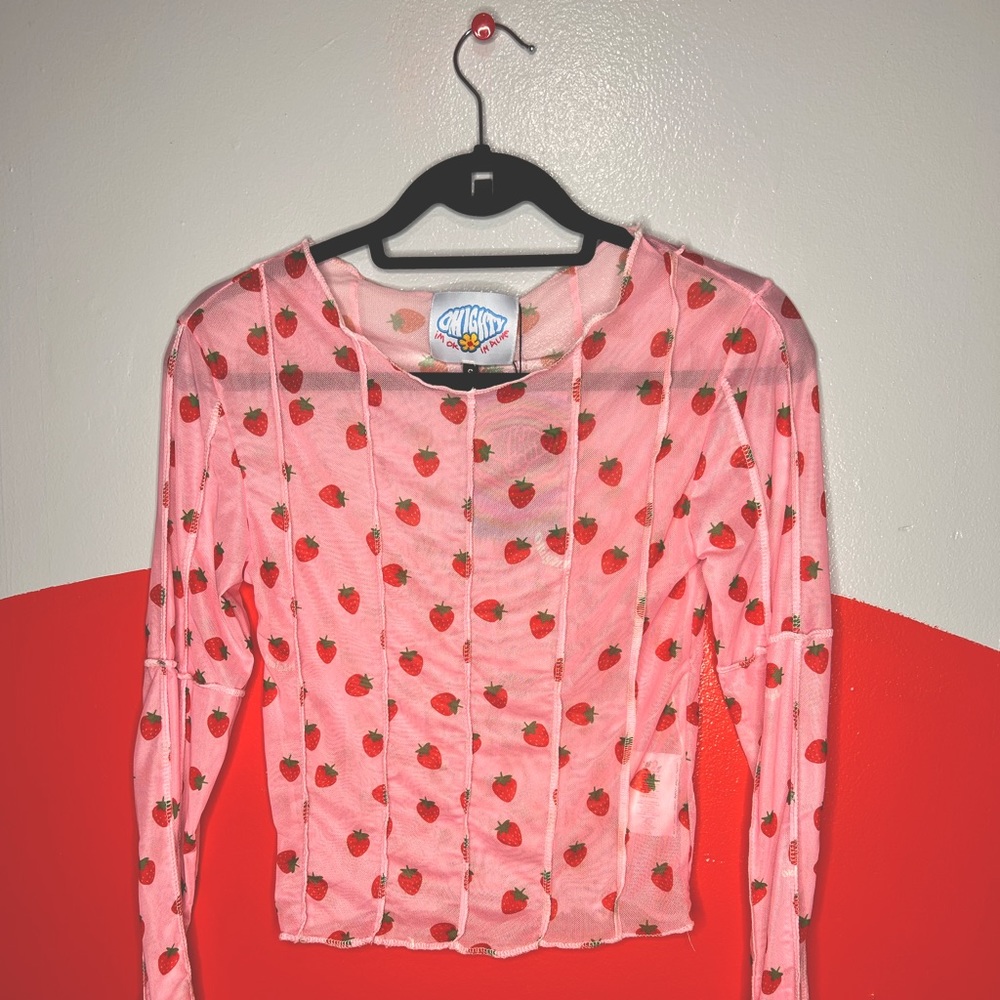 Omighty Mesh Strawberry 🍓 Top